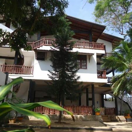 Samans Guesthouse Tangalle Exterior foto